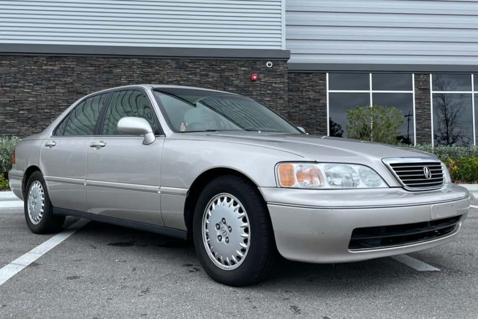 1997 Acura  sold for $7,401
