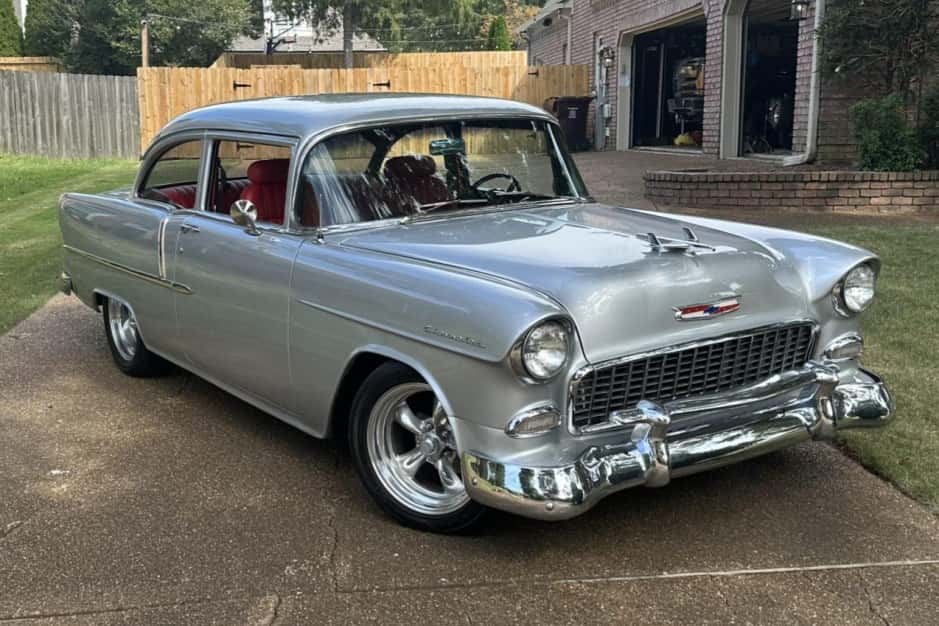 1955 Chevrolet Tri-5 sold for $38,000