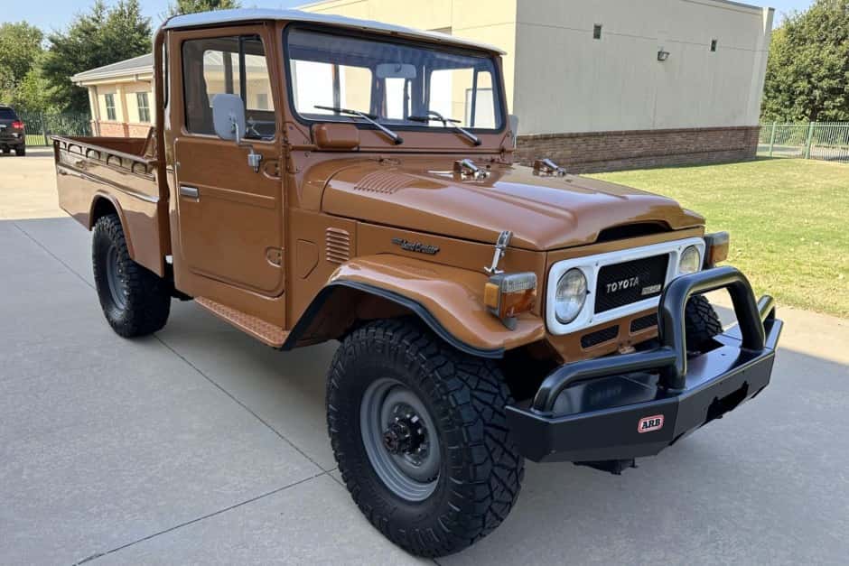 1979 Toyota Land Cruiser FJ45 sold for $27,750