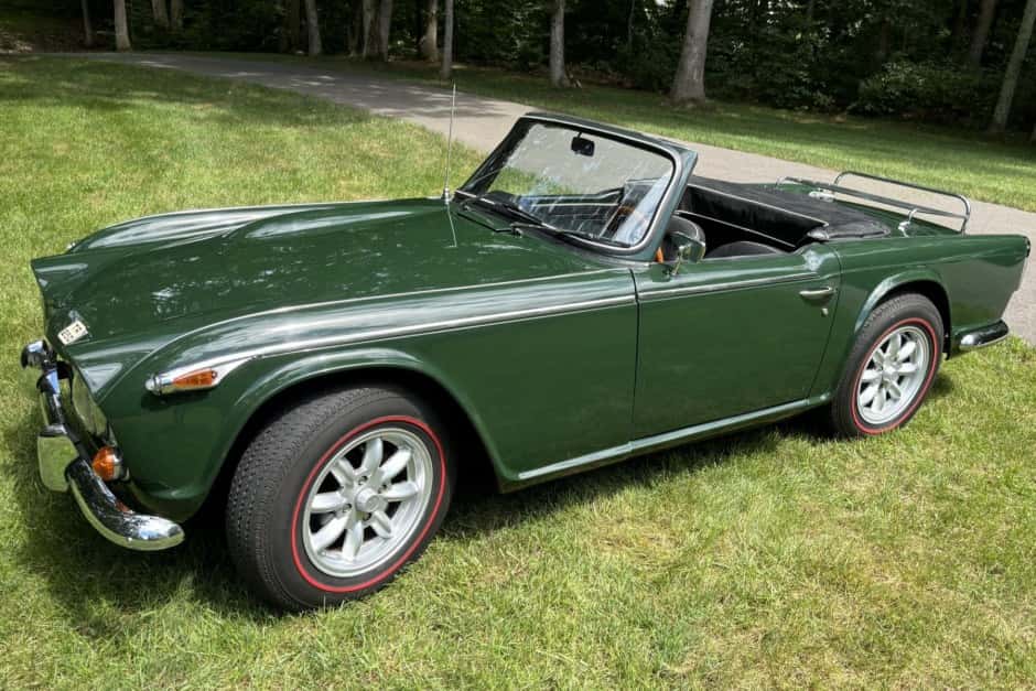 1968 Triumph TR5 & TR250 sold for $28,000