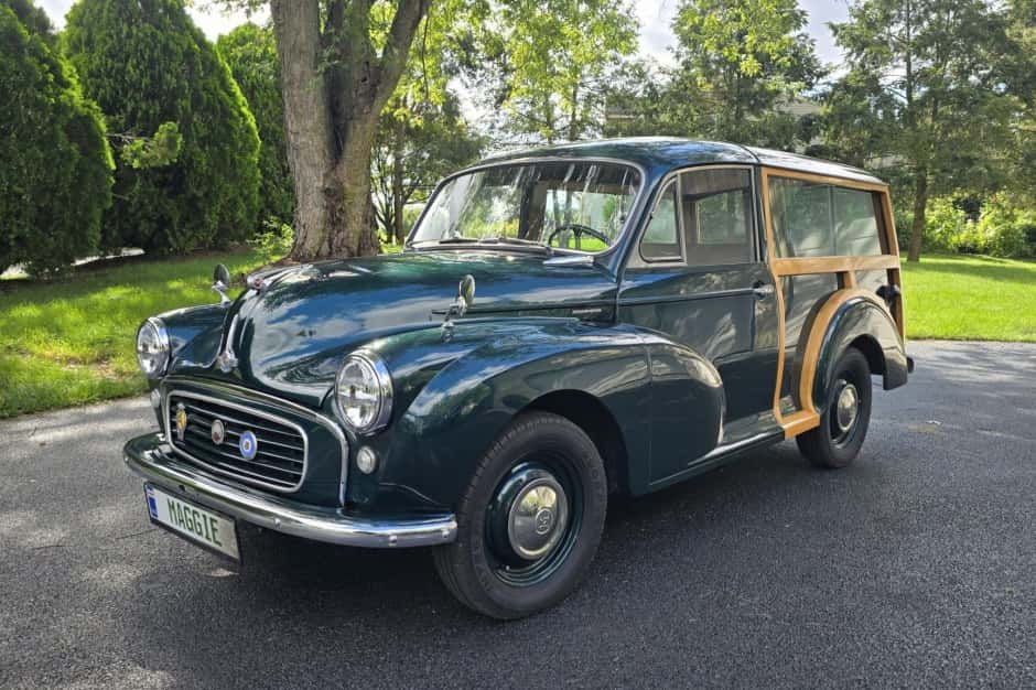 1959 Morris Minor sold for $17,800