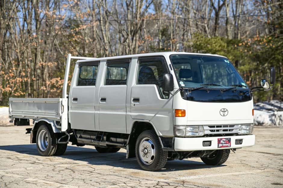 1996 Toyota Dyna sold for $19,500