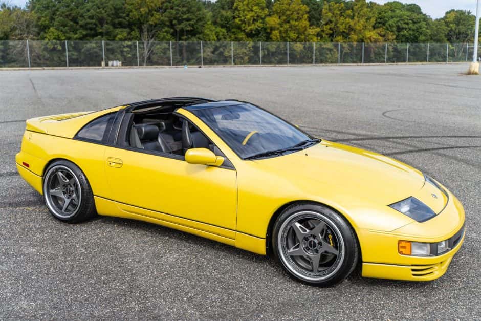 1990 Nissan Z32 300ZX sold for $25,000