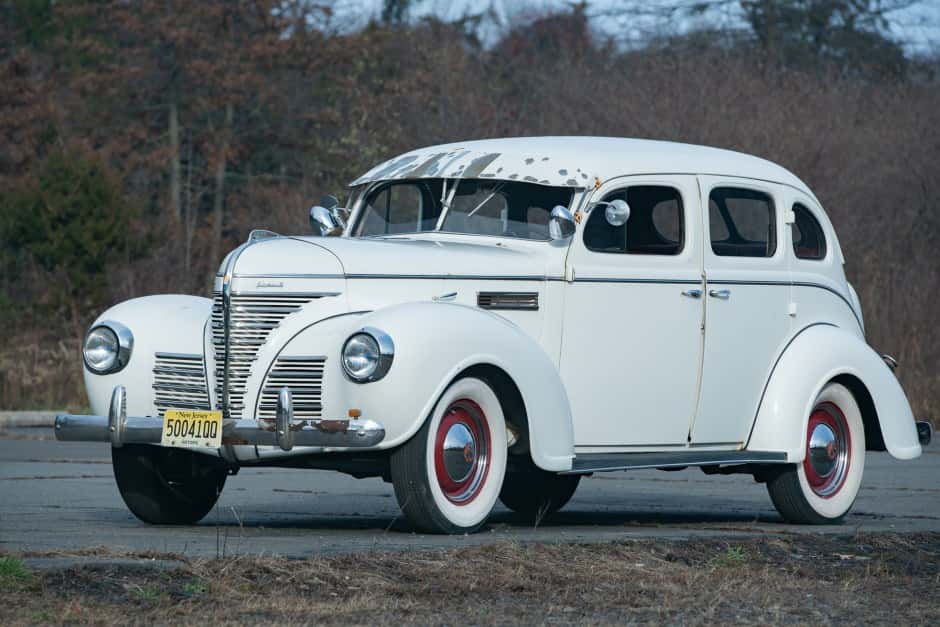 1939 Plymouth Deluxe/Special Deluxe sold for $4,039