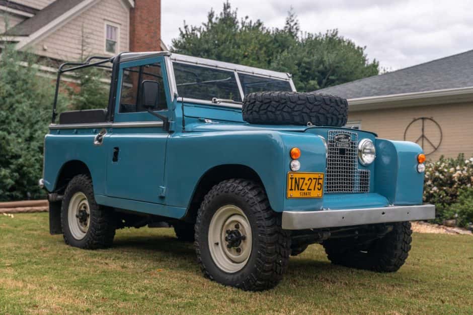 1964 Land Rover Series 88 sold for $18,500