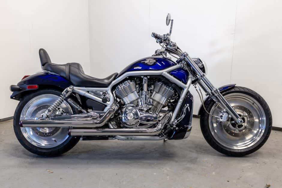2002 Harley-Davidson V-Rod sold for $7,500