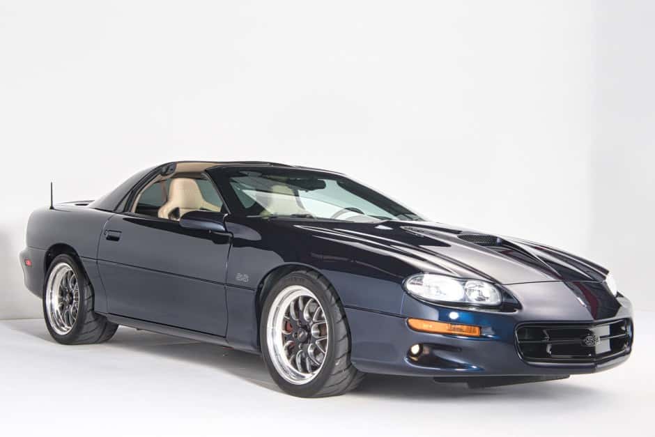 2000 Chevrolet Camaro 4th Generation 1993-2002 sold for $27,500