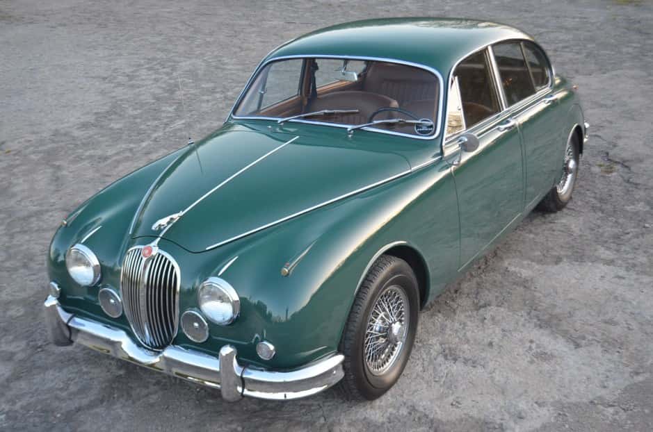 1967 Jaguar Mk II sold for $26,000