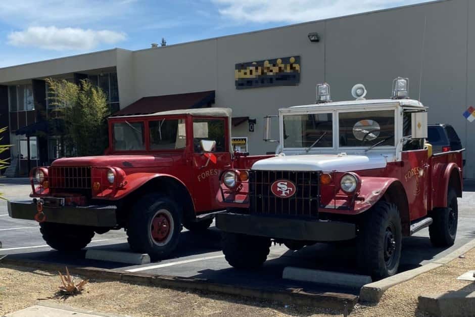 1954 Dodge Military Vehicles sold for $10,000