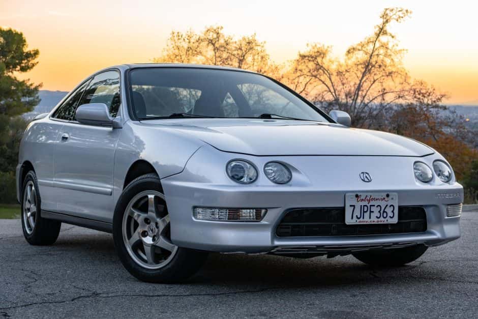 2001 Acura Integra sold for $25,300