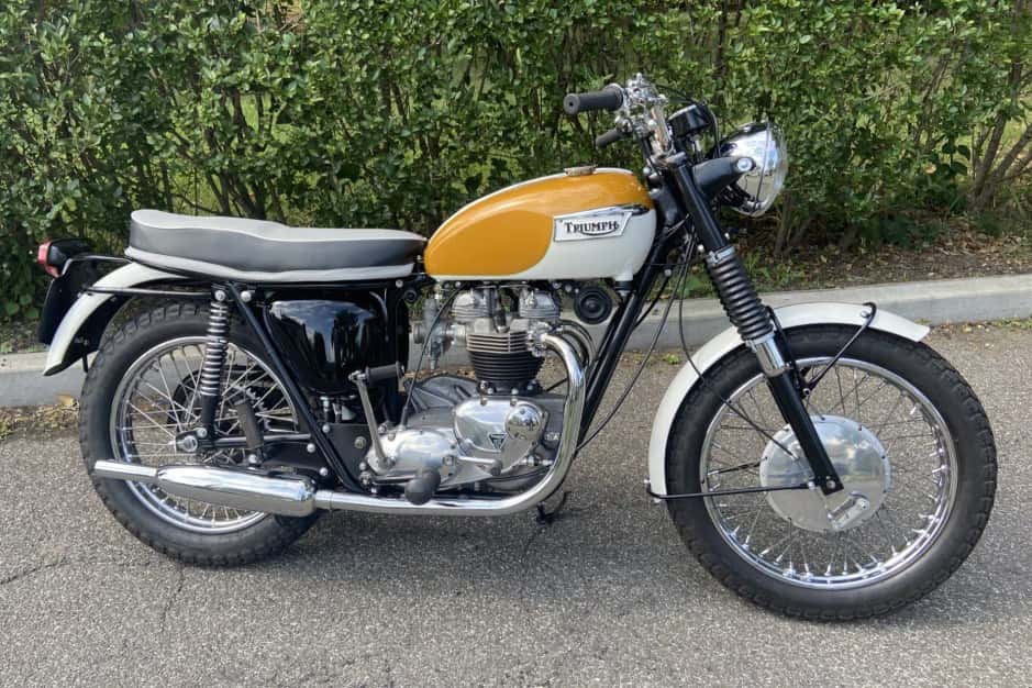 1965 Triumph Trophy sold for $4,750