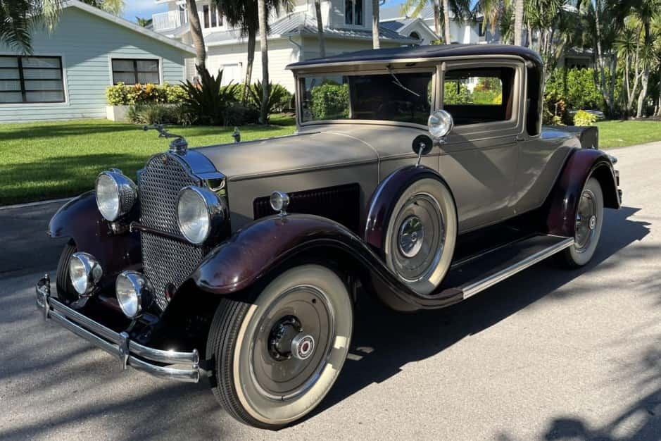 1931 Packard Eight sold for $40,155