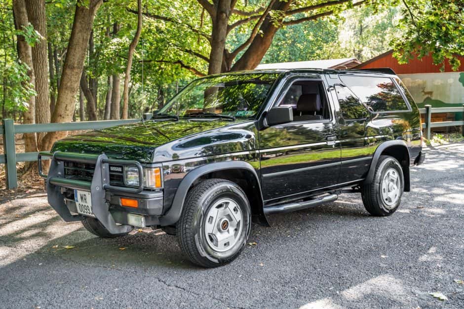 1989 Nissan Pathfinder sold for $8,750