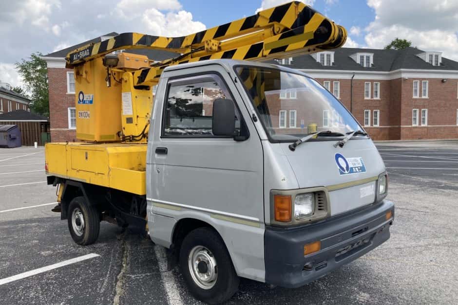 1991 Daihatsu Hijet sold for $12,000