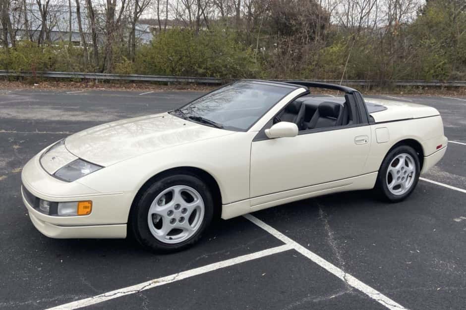 1993 Nissan Z32 300ZX sold for $17,750