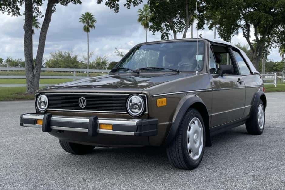 1984 Volkswagen Golf/Rabbit Cabriolet sold for $8,900