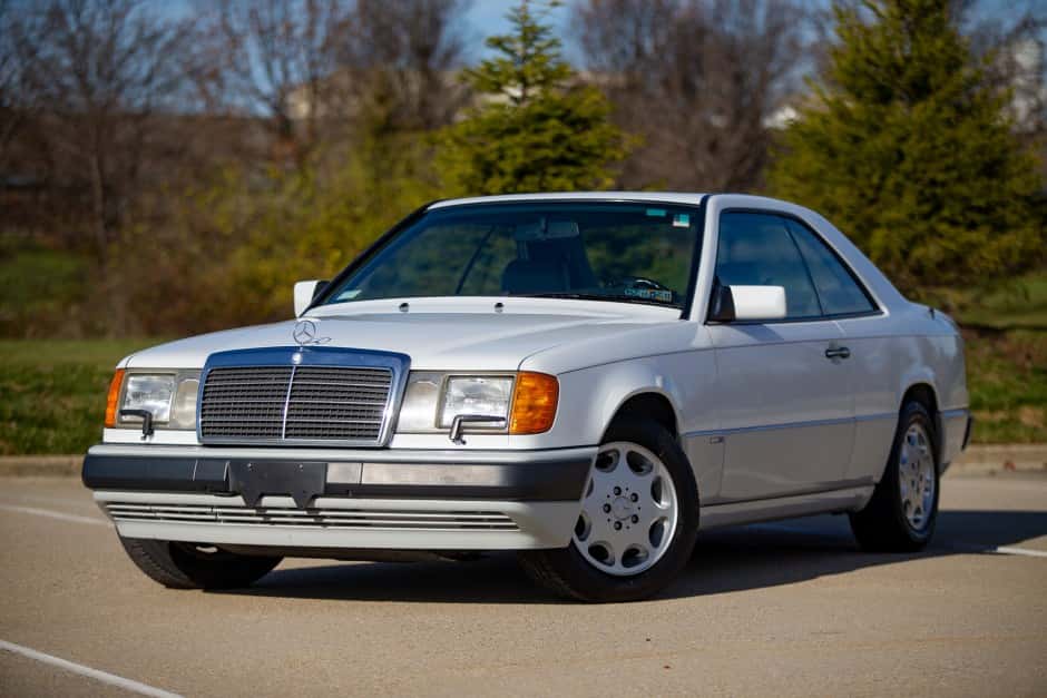 1993 Mercedes-Benz W124 E-Class sold for $42,000