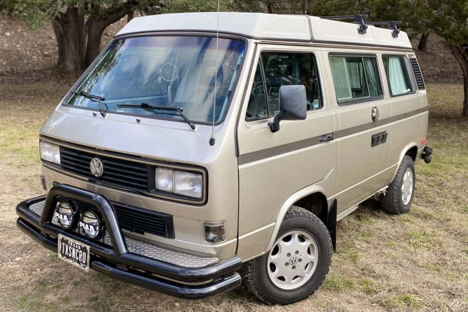 1991 Volkswagen Vanagon sold for $32,750