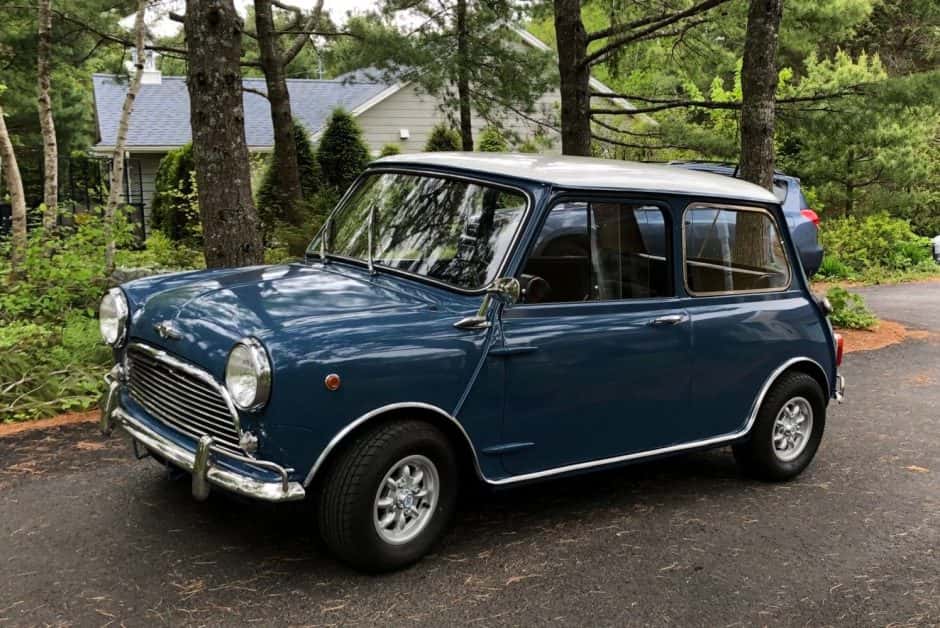 1968 Mini Mk I-III Cooper sold for $18,100
