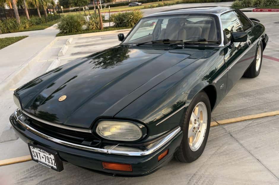 1994 Jaguar XJS sold for $20,500