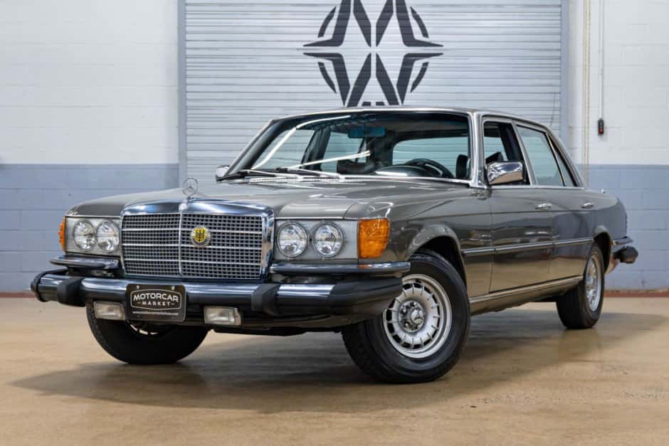 1980 Mercedes-Benz W116 S-Class sold for $11,000