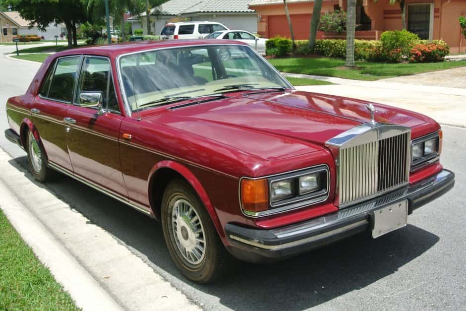 1982 Rolls-Royce SZ Silver Spirit & Silver Spur sold for $6,000