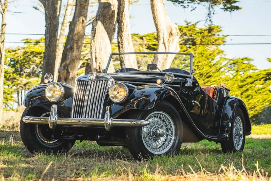 1955 MG TF sold for $25,000