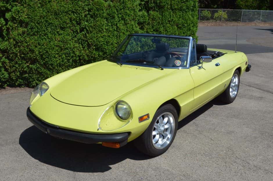1976 Alfa Romeo 105/115 Spider Series 2 sold for $14,500