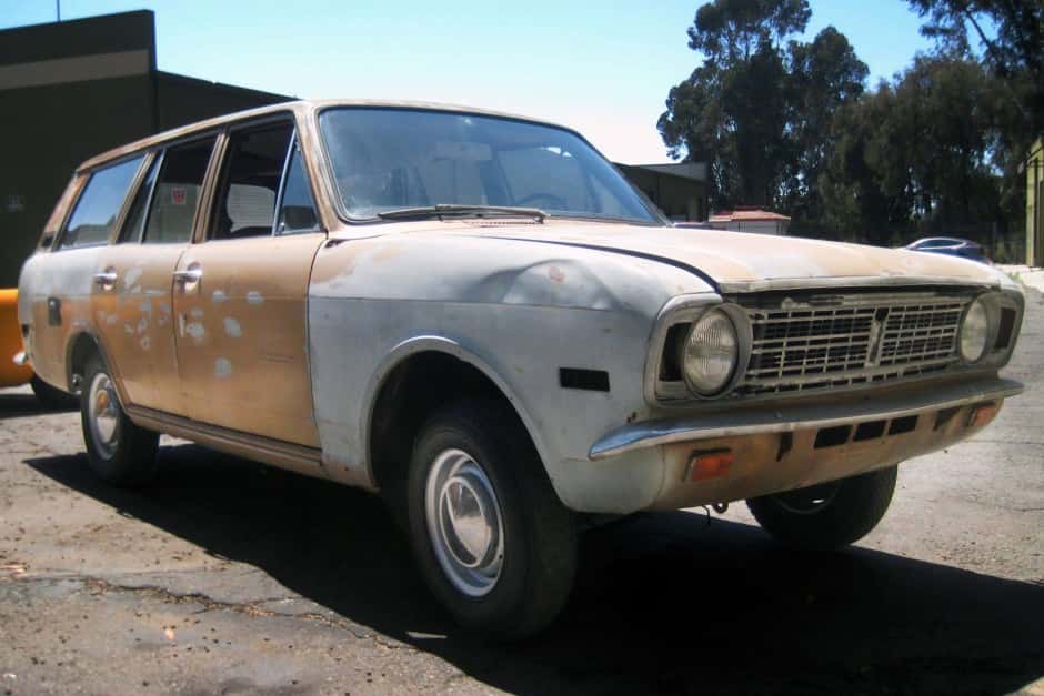 1970 Ford Cortina sold for $1,095