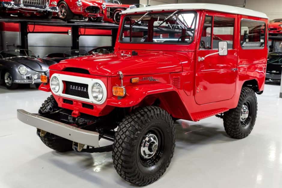 1972 Toyota Land Cruiser FJ40 sold for $47,500