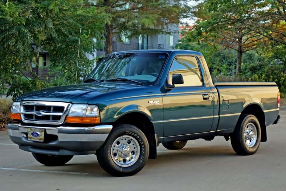 1998 Ford Ranger 1998-2011 sold for $14,300
