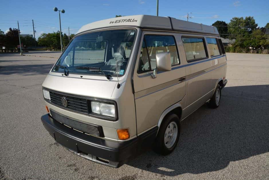 1990 Volkswagen Vanagon sold for $29,250