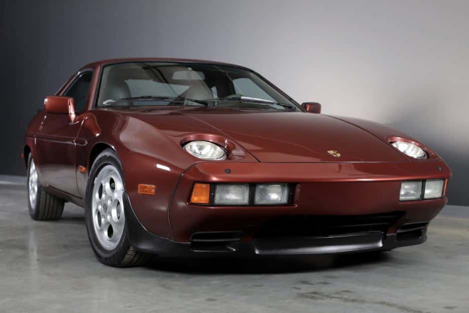 1985 Porsche 928 sold for $53,000