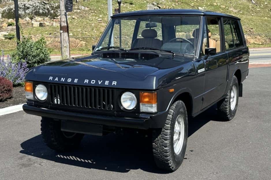 1985 Land Rover Range Rover Classic sold for $38,000
