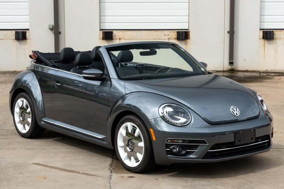 2019 Volkswagen A5 Beetle (2012-2019) sold for $37,500