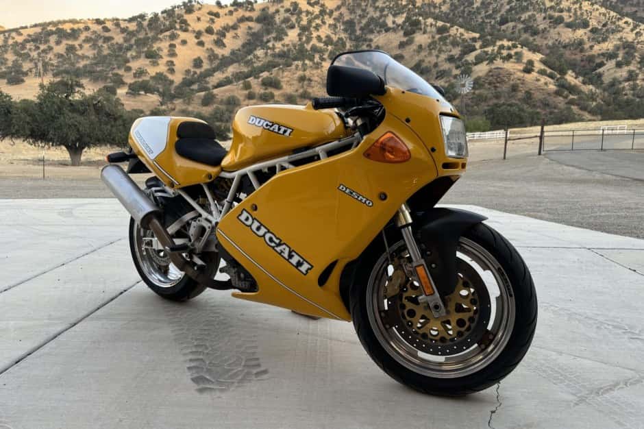 1993 Ducati 750, 800, 900, & 1000 Supersport (1988-2007) sold for $8,500