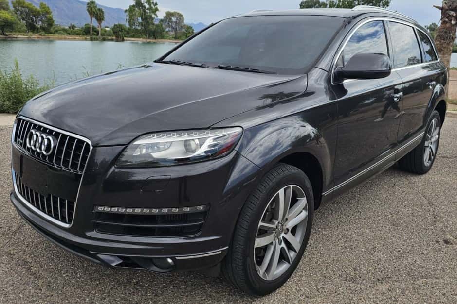 2012 Audi Q7 sold for $11,250