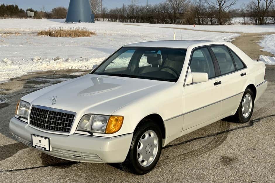 1992 Mercedes-Benz W140 S-Class sold for $17,000