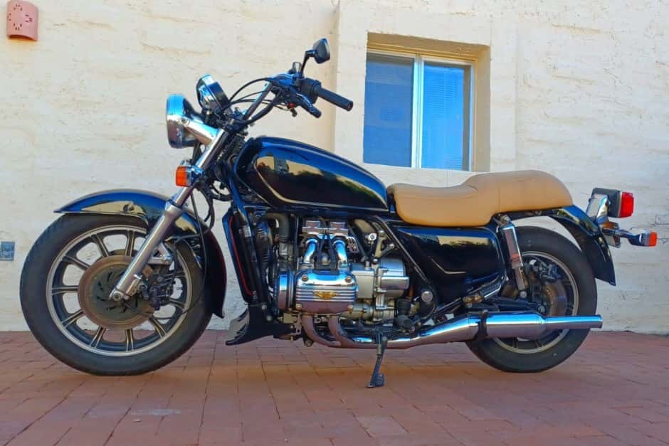 1983 Honda Gold Wing sold for $2,700