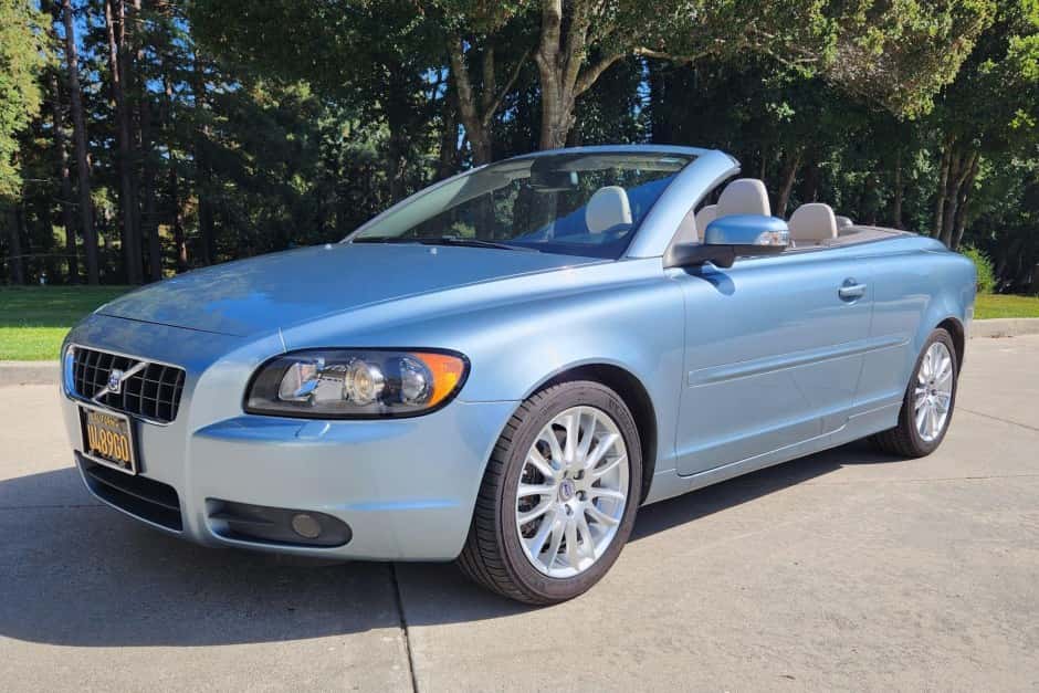 2008 Volvo C70 sold for $21,000