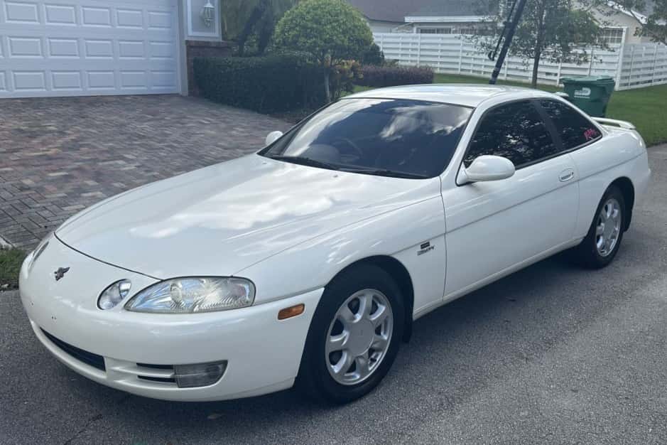 1994 Toyota  sold for $12,500