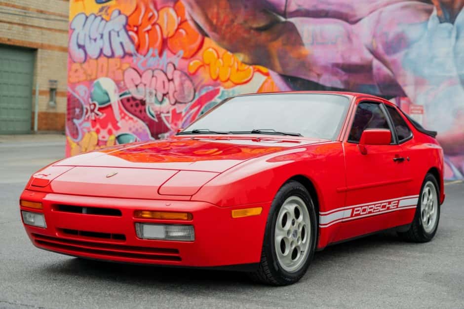1988 Porsche 944 Turbo sold for $28,250
