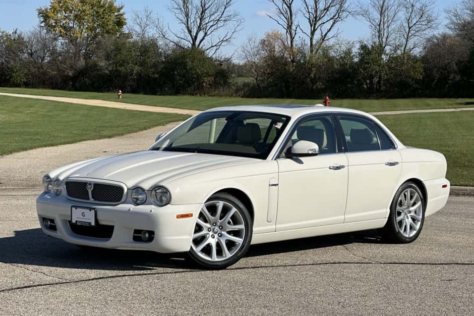 2008 Jaguar X350/X356/X358 XJ (2004-2009) sold for $10,803
