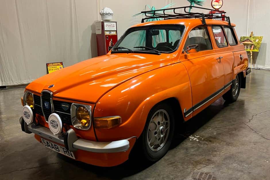 1971 Saab 95 Wagon sold for $10,200