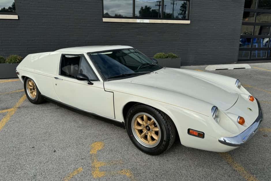1971 Lotus Europa sold for $10,750