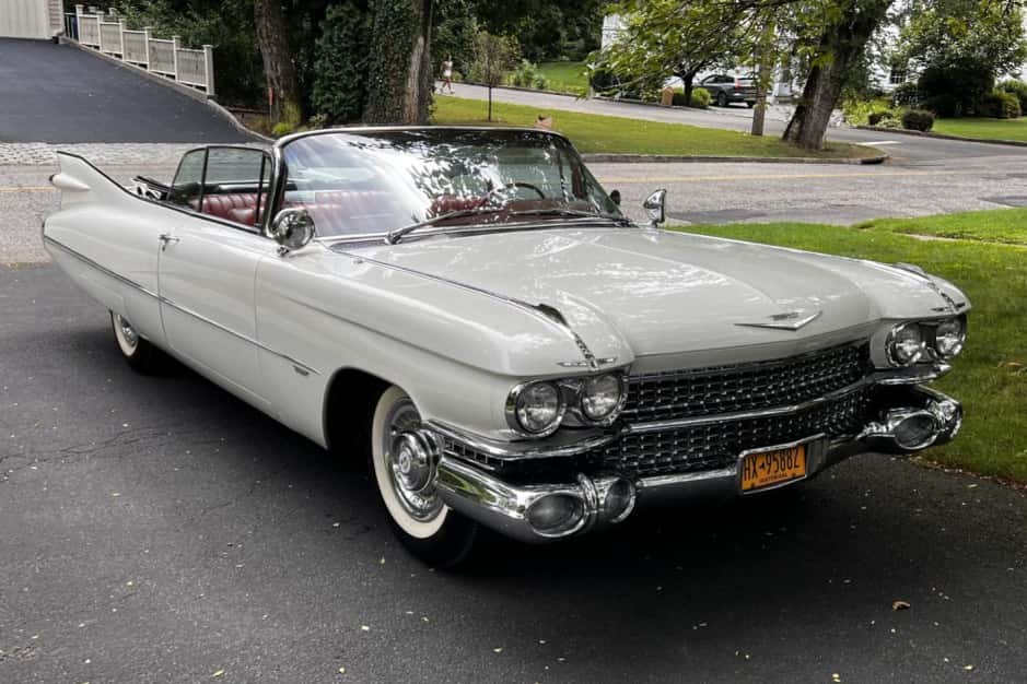 1959 Cadillac Series 62 sold for $94,500