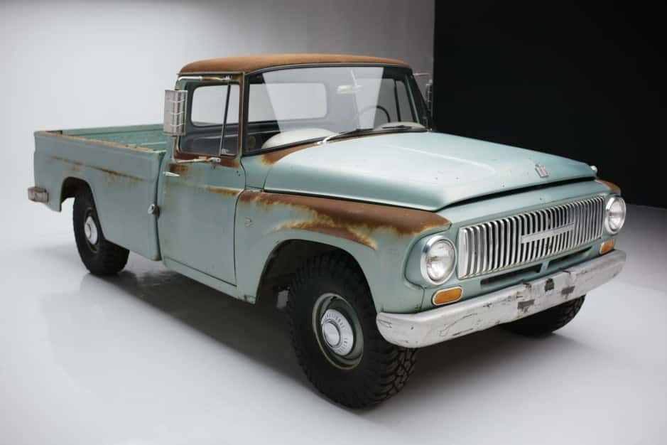 1965 International Harvester  sold for $10,350