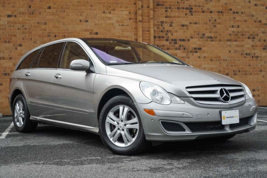 2006 Mercedes-Benz W251 R-Class sold for $14,752