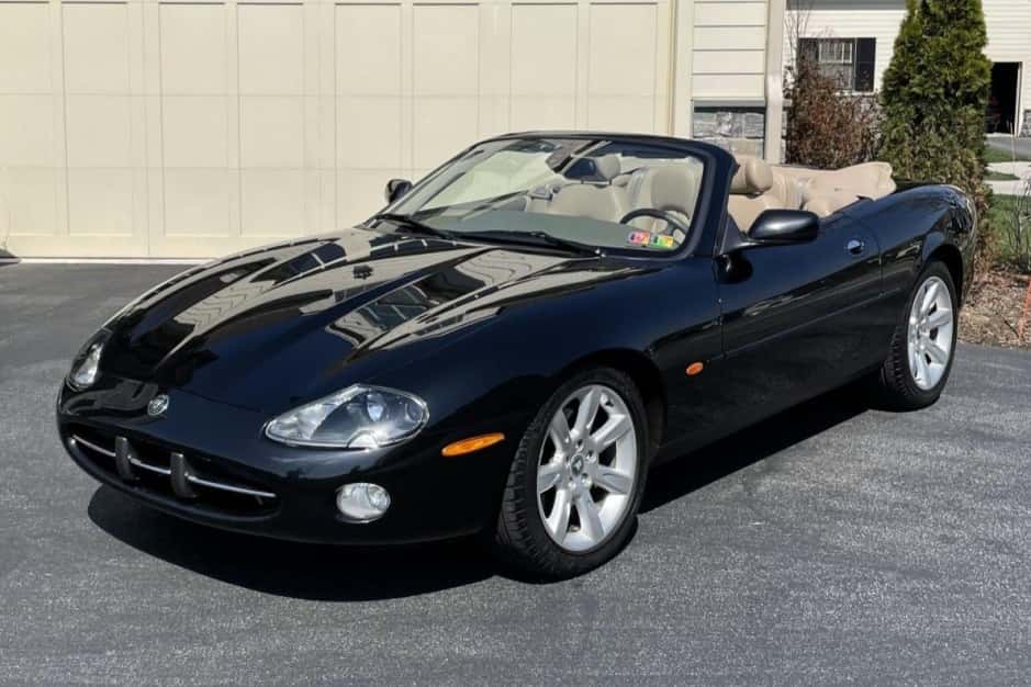 2003 Jaguar XK8 sold for $17,500