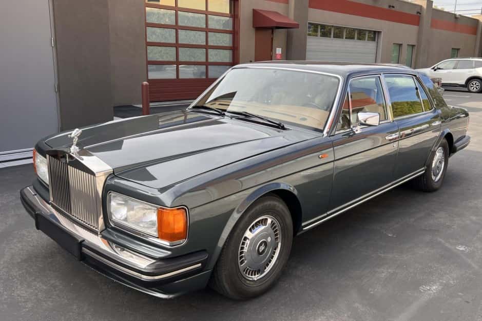 1995 Bentley Continental Flying Spur sold for $36,000